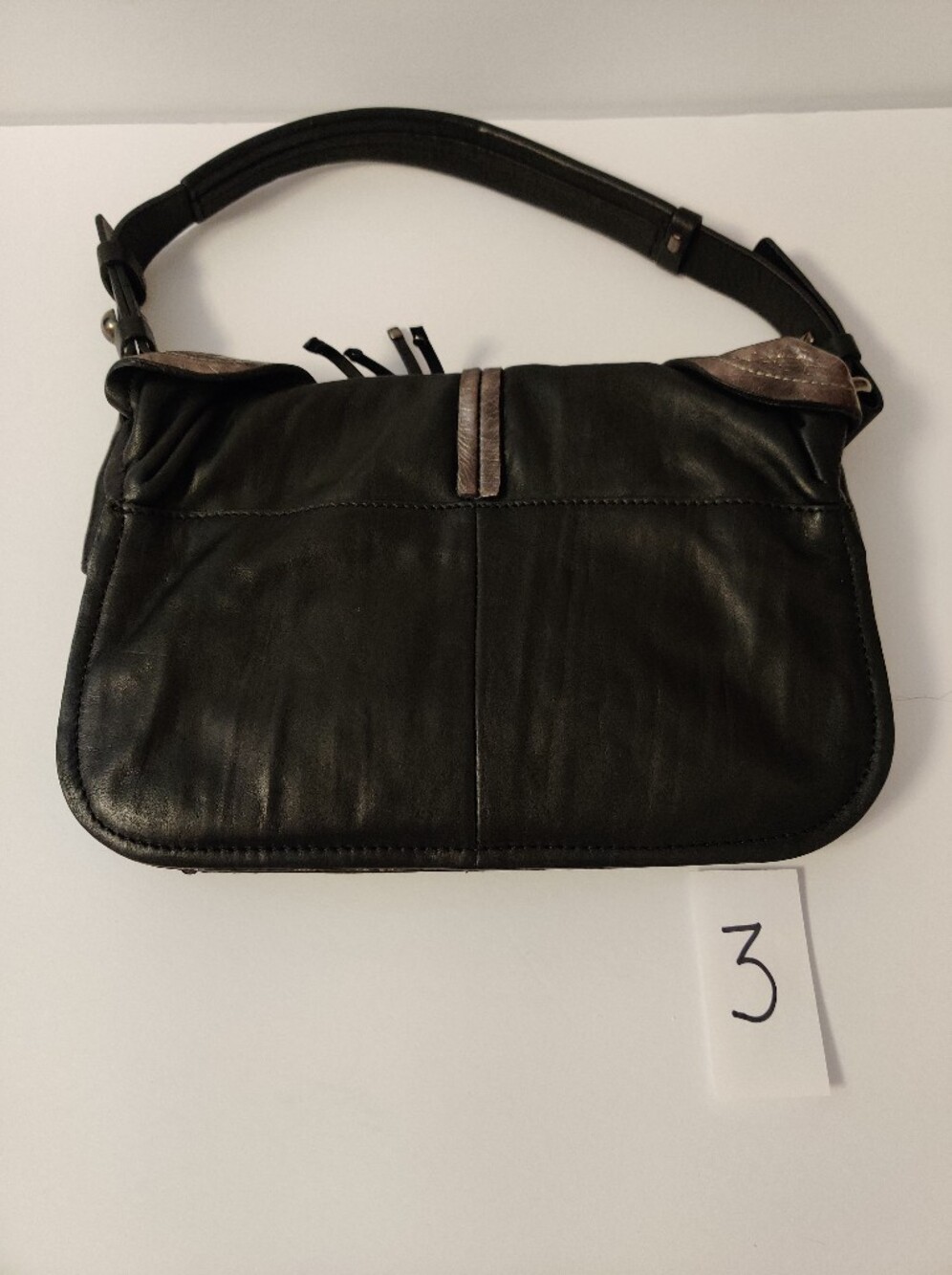 Francesso Biasia Black Leather Shoulder Bag with Metallic Accent - Picture 2 of 3